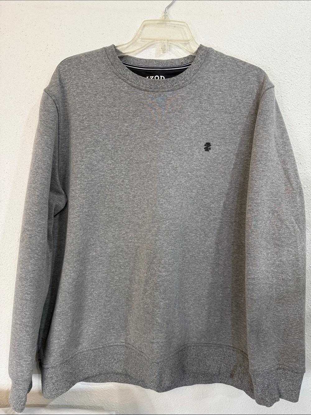 Izod Men's Heather Gray Crewneck Sweatshirt